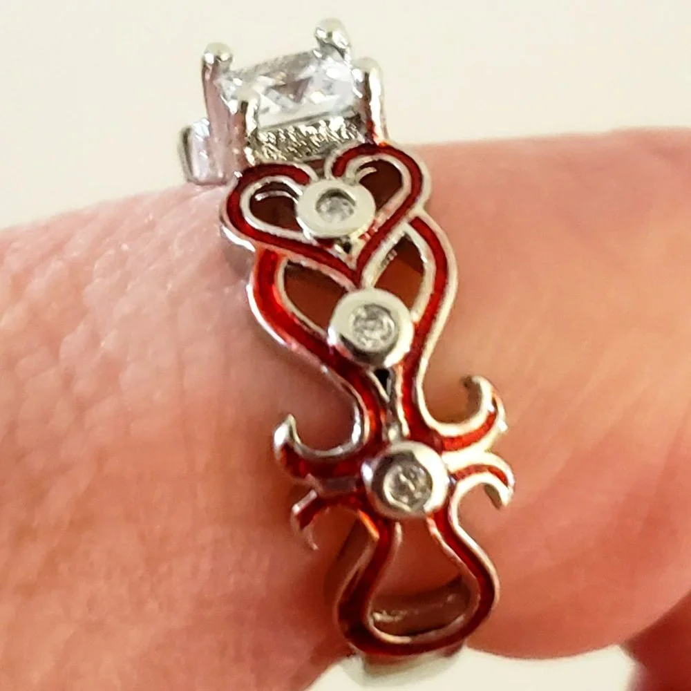 Princess Cut Solitaire Red Enamel Love Hearts Ring in Sterling Silver Sz 5.5